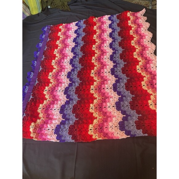 Vintage Granny Square Crochet Lap Blanket Afghan  Handmade 4’ - Picture 2 of 4